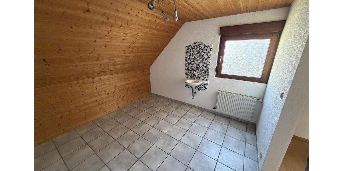 Einfamilienhaus Remseck am Neckar - 5.5 Zimmer, 120 m&sup2;, 419.000&euro; | Angebot:26013882