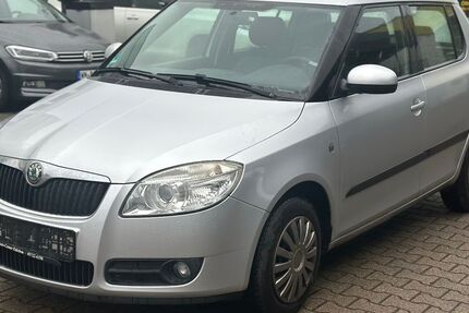 Skoda Fabia 101.219 km 2.199 &euro; Kernen im Remstal 71394