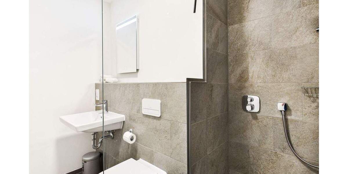 Etagenwohnung Stuttgart Feuerbach - 3 Zimmer, 94 m&sup2;, 2.020&euro; | Angebot:25772243