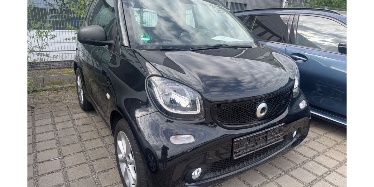 Smart ForTwo 87.500 km 7.900 &euro; Fellbach 70736