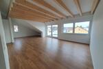 Dachgeschoßwohnung Winnenden - 4 Zimmer, 130 m&sup2;, 1.675&euro; | Angebot:27565836