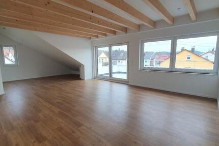 Wohnung Winnenden - 4 Zimmer, 130 m&sup2;, 1.675&euro; | Angebot:27565836