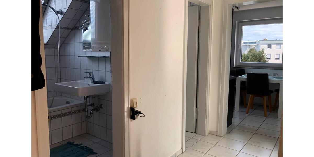 Dachgeschoßwohnung Filderstadt - 2 Zimmer, 43 m&sup2;, 229.000&euro; | Angebot:24021574