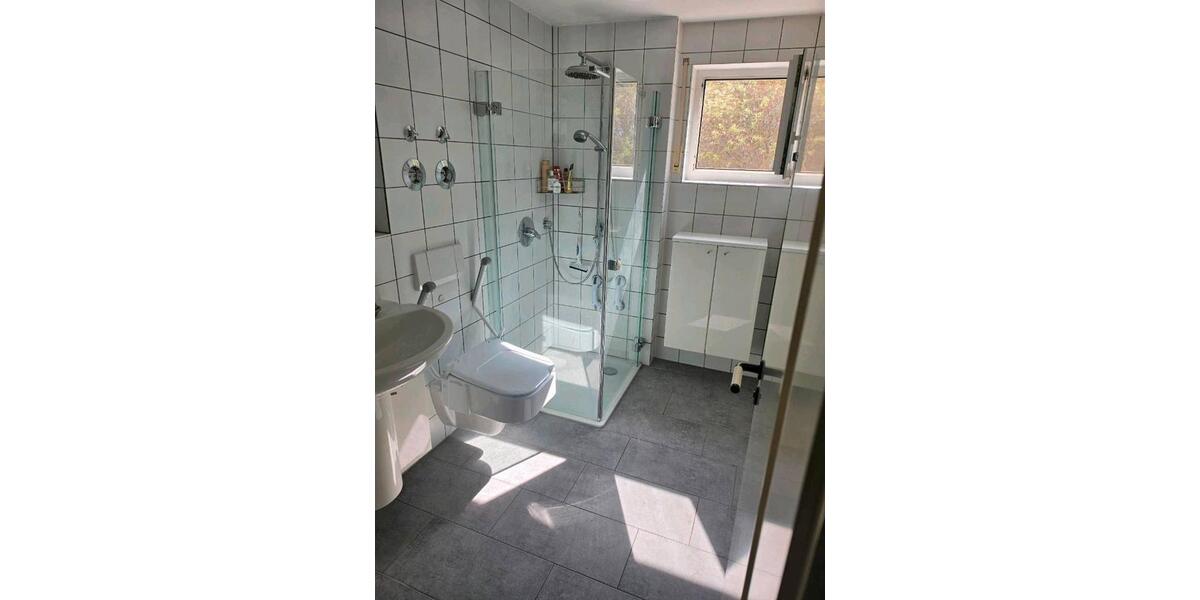 Erdgeschoßwohnung Eberdingen - 3 Zimmer, 133 m&sup2;, 398.000&euro; | Angebot:26041216
