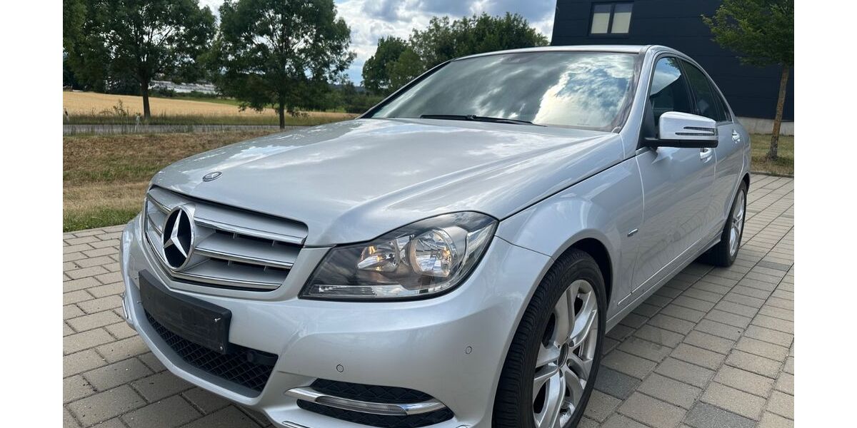 Mercedes-Benz C 180 228.755 km 7.999 &euro; Schönaich 71101