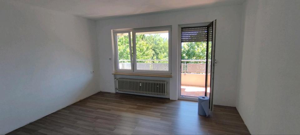 Etagenwohnung Backnang - 3.5 Zimmer, 85 m&sup2;, 298.000&euro; | Angebot:27023754
