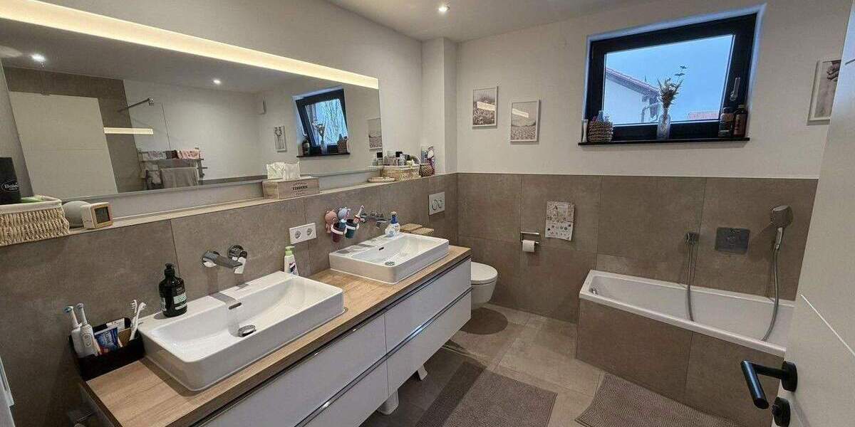 Einfamilienhaus Ilsfeld - 9 Zimmer, 306 m&sup2;, 1.790.000&euro; | Angebot:25654308