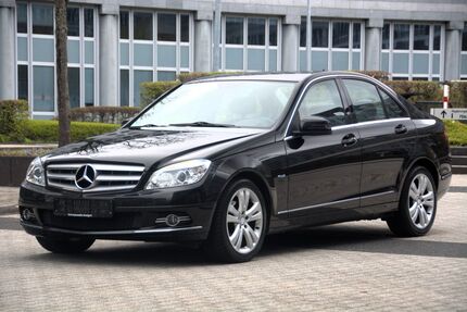 Mercedes-Benz C 180 107.000 km 10.990 &euro; Stuttgart 70567