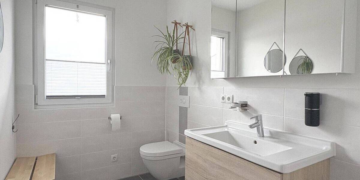 Einfamilienhaus Hemmingen - 8 Zimmer, 246 m&sup2;, 2.700&euro; | Angebot:26557187