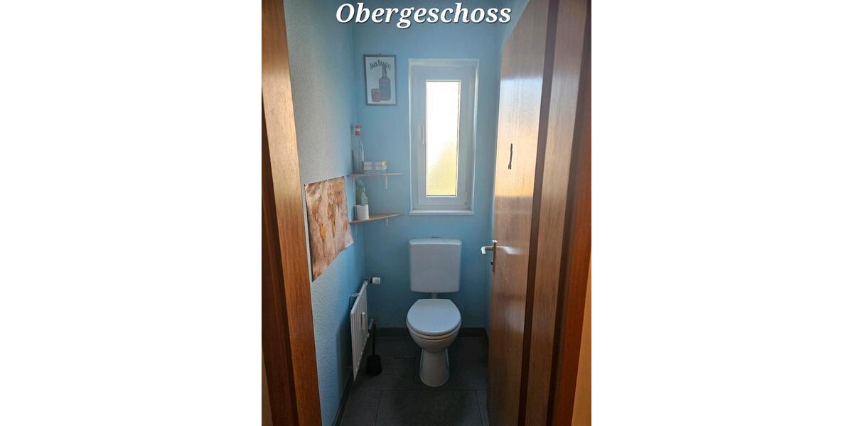 Einfamilienhaus Korntal-Münchingen Münchingen - 10 Zimmer, 154 m&sup2;, 750.000&euro; | Angebot:27217123