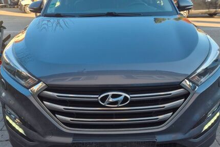 Hyundai TUCSON 179.000 km 14.800 &euro; Baltmannsweiler 73666