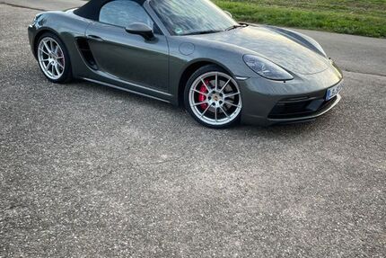 Porsche Boxster 19.400 km 93.500 &euro; Bietigheim-Bissingen 74321