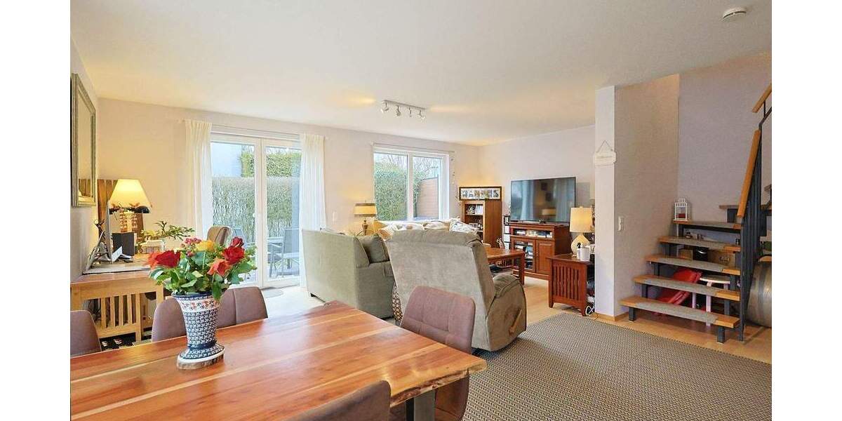 Doppelhaushälfte Böblingen Dagersheim - 5 Zimmer, 143 m&sup2;, 730.000&euro; | Angebot:25734464