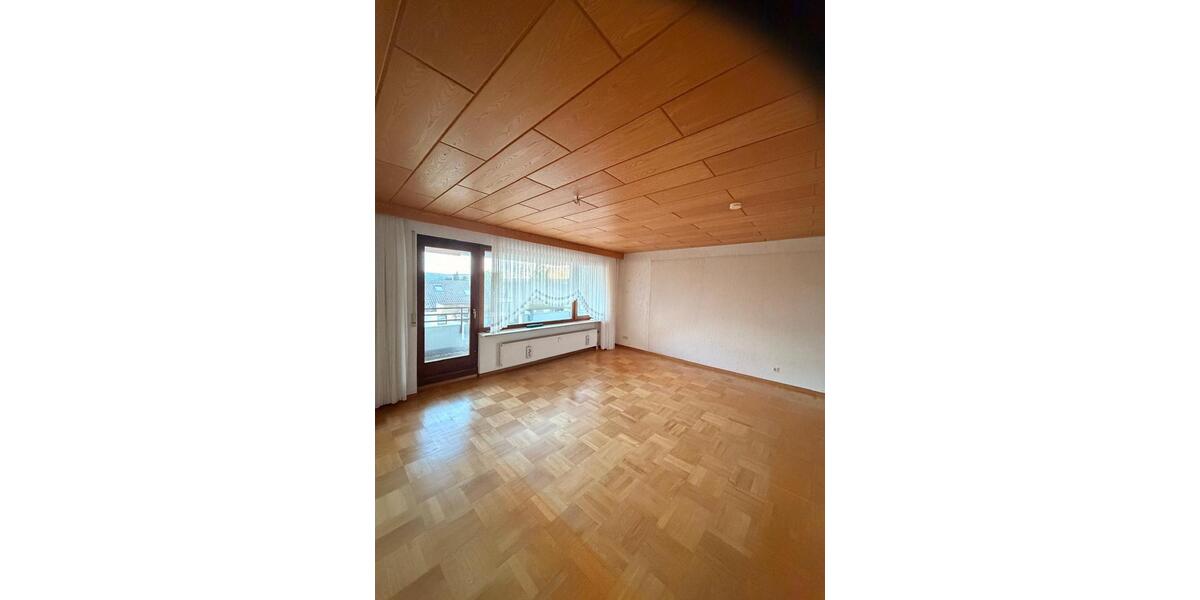 Etagenwohnung Renningen - 3.5 Zimmer, 95 m&sup2;, 1.250&euro; | Angebot:27547197
