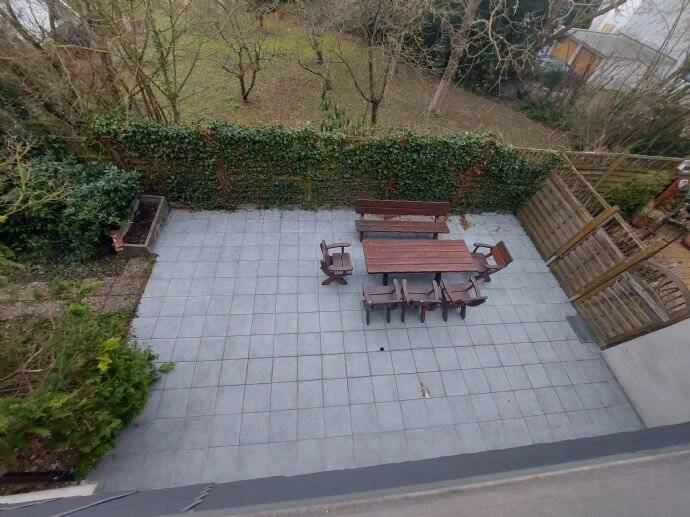 Mehrfamilienhaus, Wohnhaus Leingarten Großgartach - 8 Zimmer, 250 m&sup2;, 3.000&euro; | Angebot:25780397