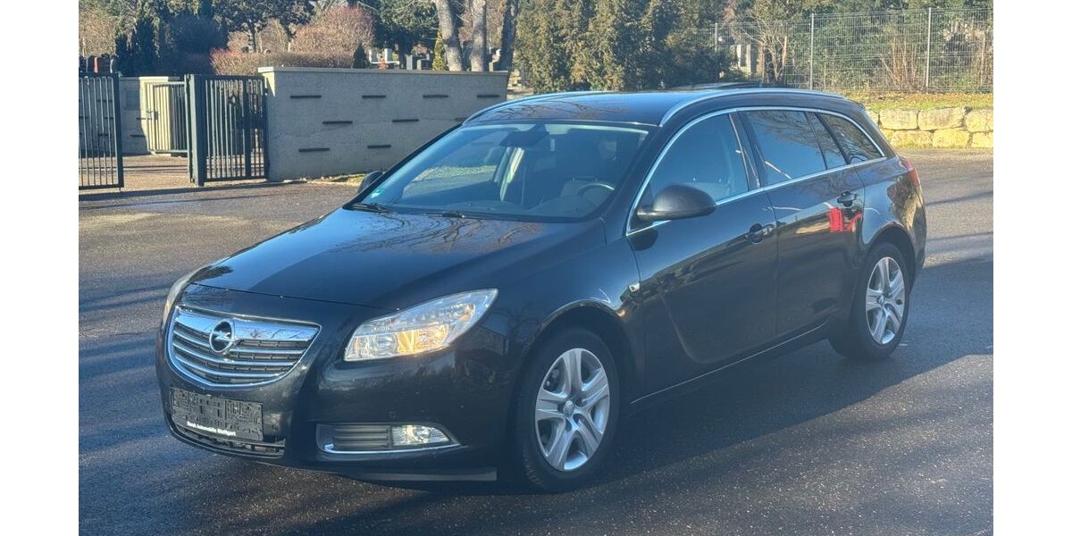 Opel Insignia 218.000 km 2.999 &euro; Stuttgart 70374
