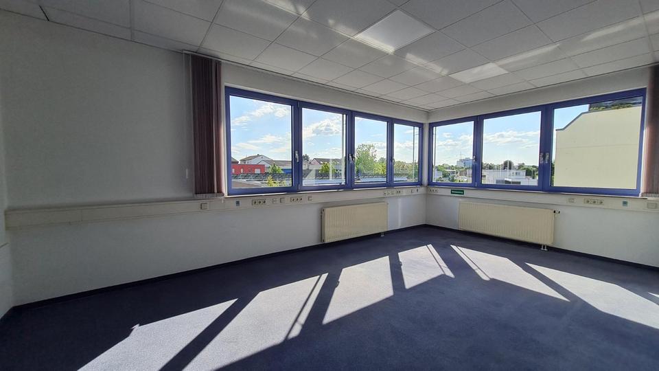 Gewerbeobjekt Esslingen am Neckar Pliensauvorstadt - 1.912&euro; | Angebot:24682667