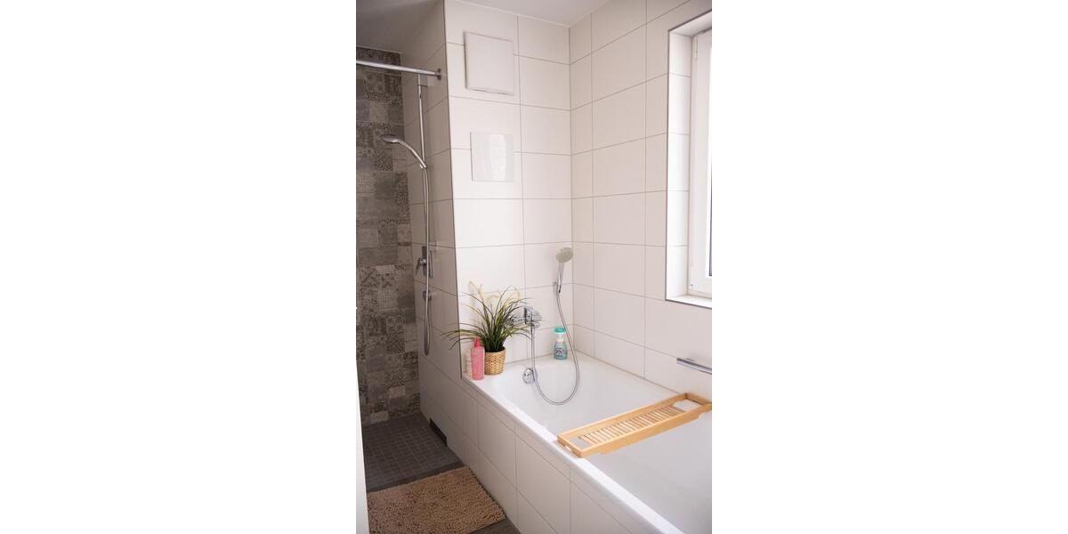 Etagenwohnung Renningen - 3 Zimmer, 87 m&sup2;, 1.100&euro; | Angebot:27581992