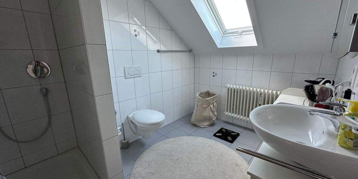 Mehrfamilienhaus, Wohnhaus Wendlingen - 7 Zimmer, 184 m&sup2;, 675.000&euro; | Angebot:25694250