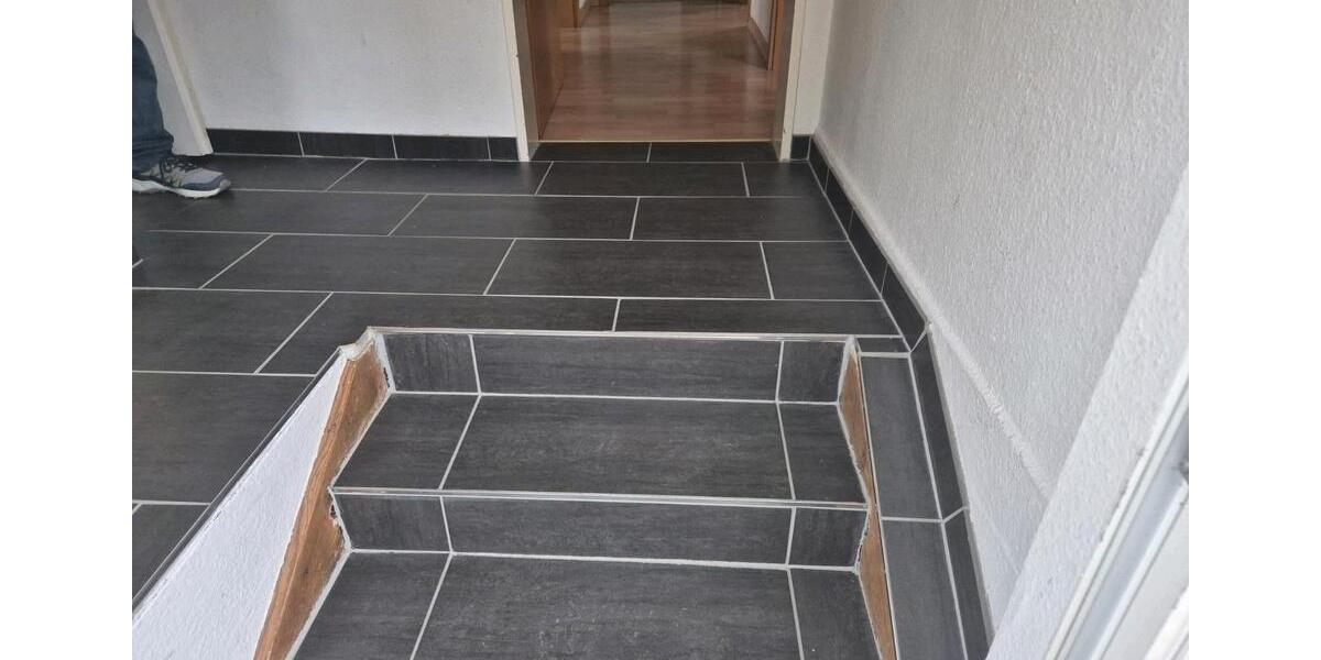 Erdgeschoßwohnung Stuttgart Luginsland - 2 Zimmer, 60 m&sup2;, 900&euro; | Angebot:25145559