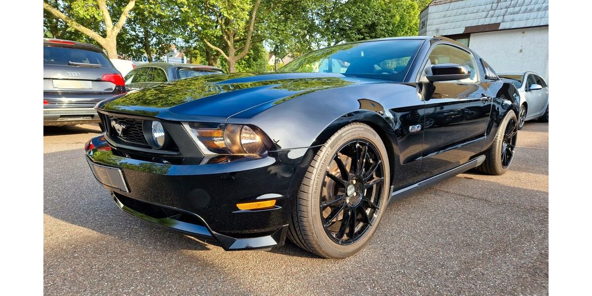 Ford Mustang 33.800 km 21.770 &euro; Heilbronn 74074