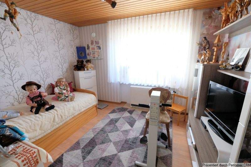 Doppelhaushälfte Remseck Hochdorf - 6 Zimmer, 161 m&sup2;, 495.000&euro; | Angebot:25662864