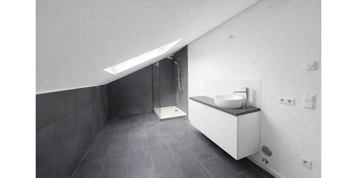 Etagenwohnung Esslingen am Neckar Pliensauvorstadt - 3 Zimmer, 20 m&sup2;, 1.350&euro; | Angebot:26019857