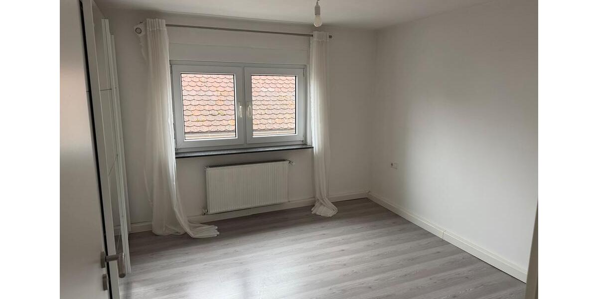Etagenwohnung Ludwigsburg Hoheneck - 4 Zimmer, 84 m&sup2;, 299.000&euro; | Angebot:25778791