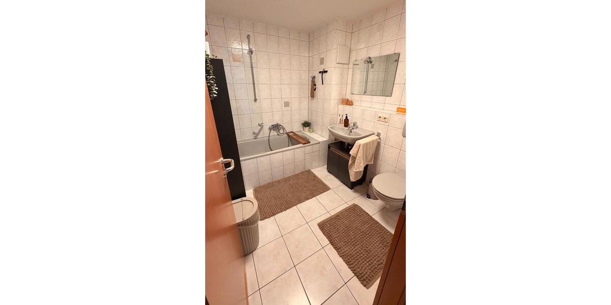 Etagenwohnung Heilbronn Horkheim - 3.5 Zimmer, 79 m&sup2;, 1.200&euro; | Angebot:27600609