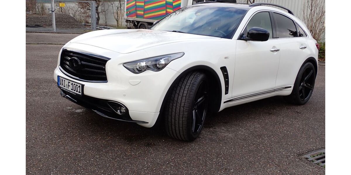 INFINITI QX70 58.985 km 29.900 &euro; Bietigheim-Bissingen 74321