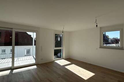 Wohnung Fellbach - 4 Zimmer, 114 m&sup2;, 2.050&euro; | Angebot:25272888