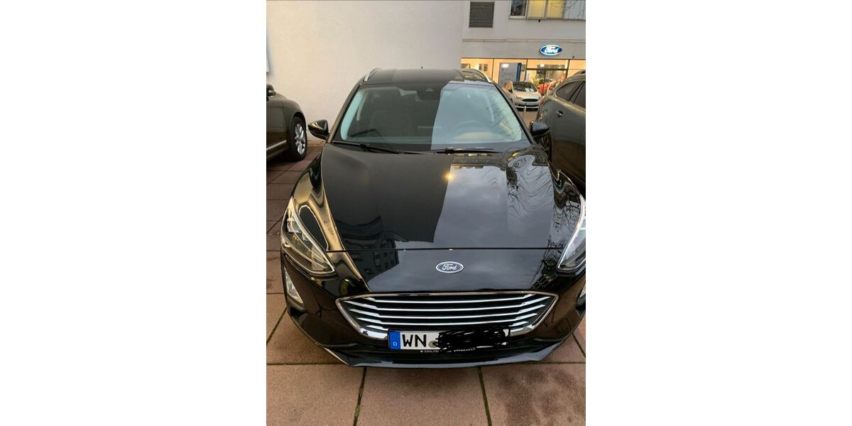 Ford Focus 58.131 km 17.500 &euro; Schwaikheim 71409