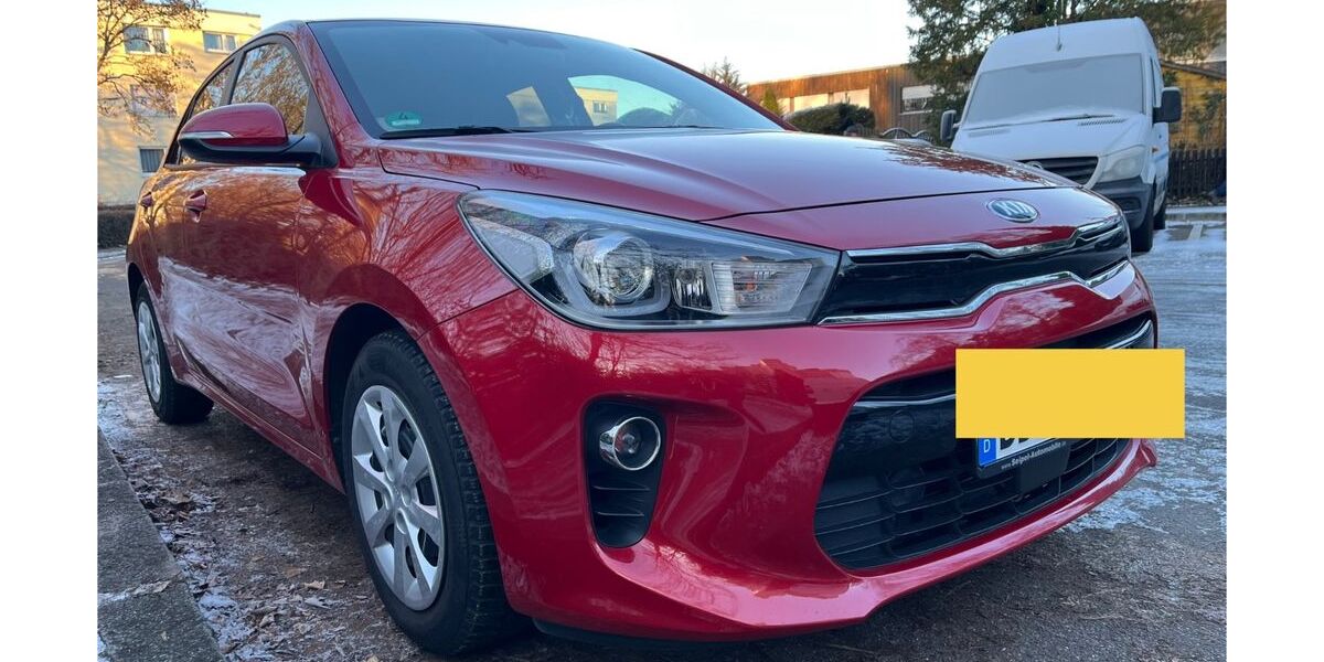 Kia Rio 43.500 km 9.700 &euro; Böblingen 71034