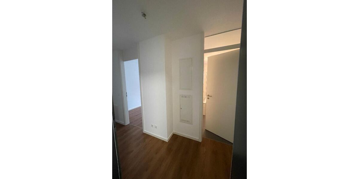 Erdgeschoßwohnung Esslingen am Neckar - 3 Zimmer, 73 m&sup2;, 1.072&euro; | Angebot:26366167