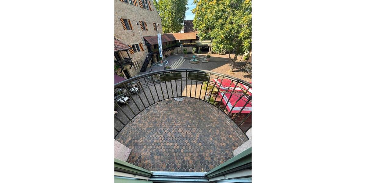Dachgeschoßwohnung Güglingen - 1 Zimmer, 23 m&sup2;, 385&euro; | Angebot:27556642