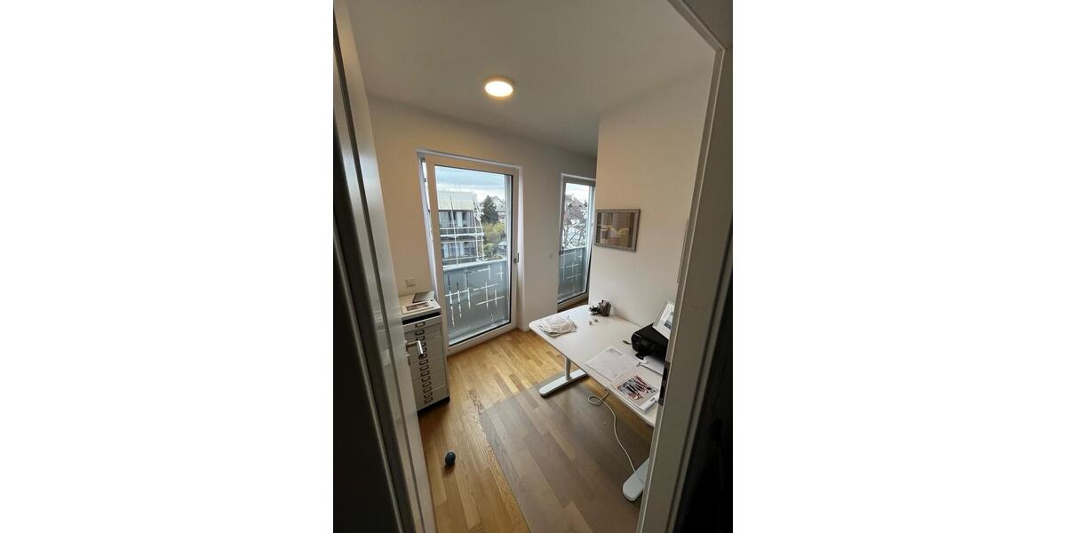 Dachgeschoßwohnung Ludwigsburg Pflugfelden - 2 Zimmer, 79 m&sup2;, 542.000&euro; | Angebot:24816037