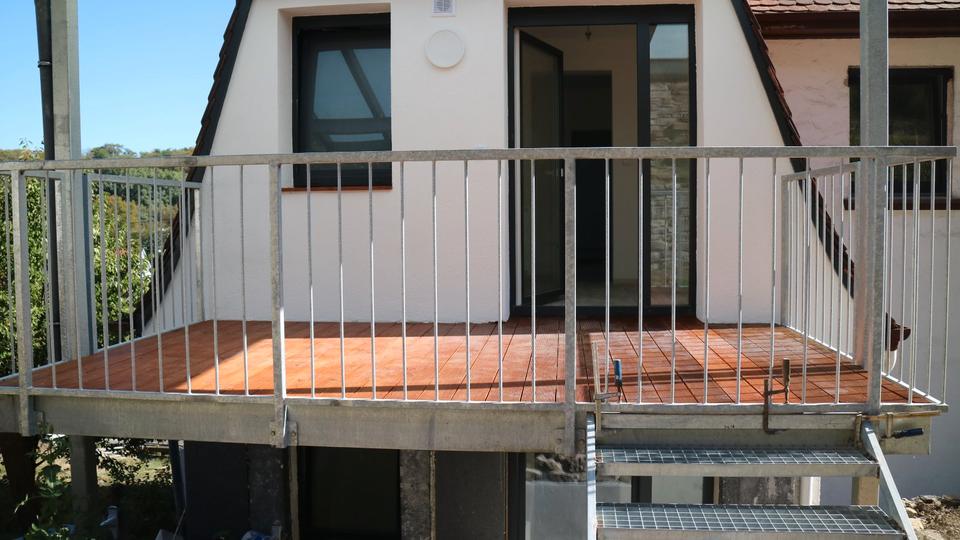 Maisonettenwohnung Mühlacker - 5 Zimmer, 125 m&sup2;, 1.350&euro; | Angebot:27569602