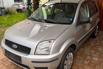 Ford Fusion 117.000 km 2.300 &euro; Heilbronn 74078