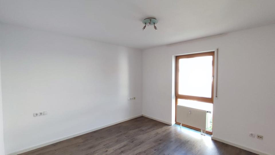 Etagenwohnung Möglingen - 2.5 Zimmer, 66 m&sup2;, 850&euro; | Angebot:27571548