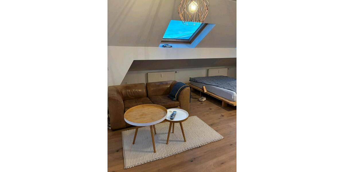 Dachgeschoßwohnung Untergruppenbach - 1 Zimmer, 38 m&sup2;, 620&euro; | Angebot:27570914