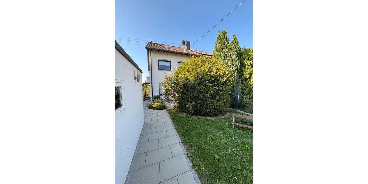 Doppelhaushälfte Freiberg am Neckar - 5 Zimmer, 120 m&sup2;, 695.000&euro; | Angebot:24705906
