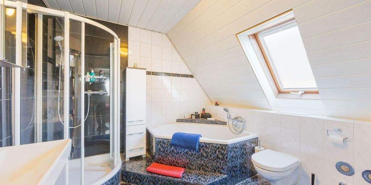 Mehrfamilienhaus, Wohnhaus Lauffen am Neckar - 1 Zimmer, 234 m&sup2;, 445.000&euro; | Angebot:25742402