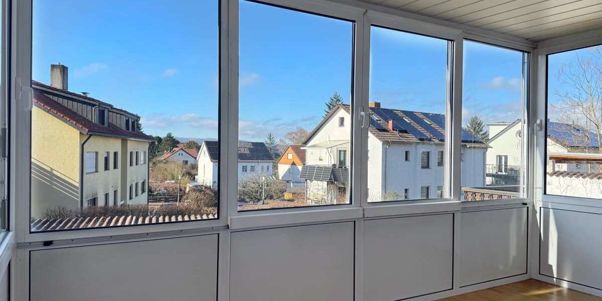 Etagenwohnung Schorndorf - 4 Zimmer, 106 m&sup2;, 339.000&euro; | Angebot:25563314