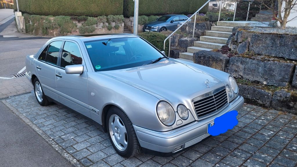 Mercedes-Benz E 280 100.000 km 6.700 &euro; Winterbach 73650