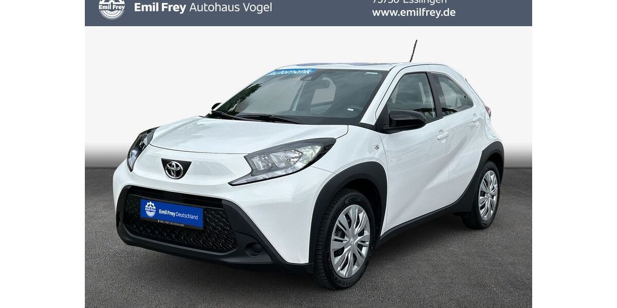 Toyota Aygo (X) 8.125 km 17.880 &euro; Esslingen 73730