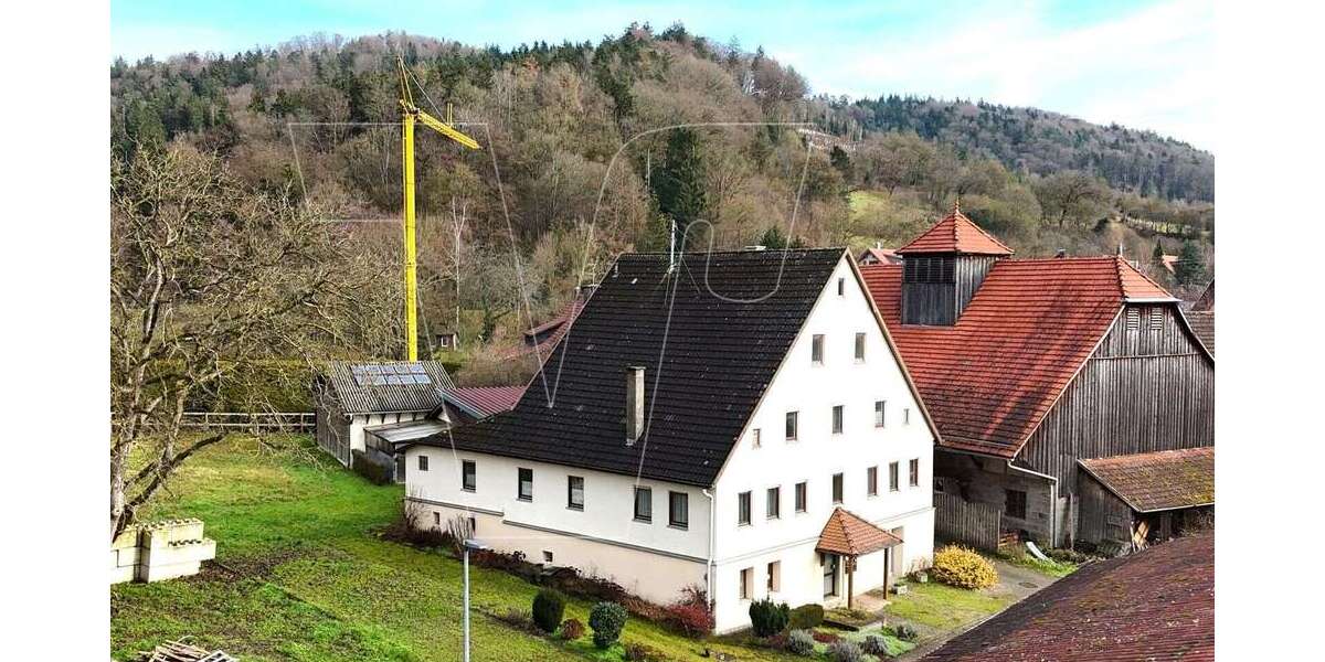 Einfamilienhaus Sulzbach an der Murr / Bartenbach Bartenbach - 8 Zimmer, 240 m&sup2;, 420.000&euro; | Angebot:24571536