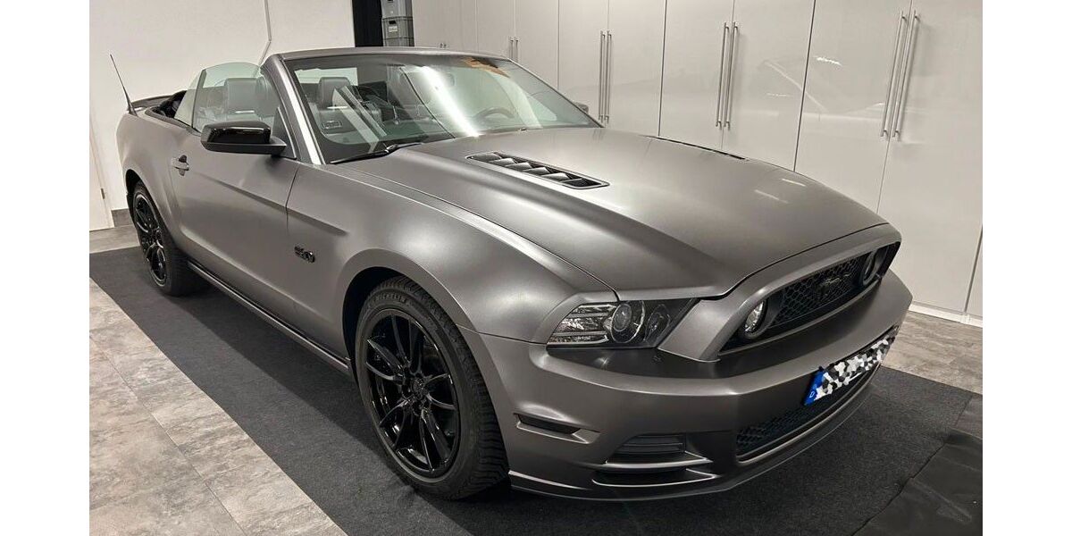 Ford Mustang 275.298 km 14.495 &euro; Heilbronn 74078