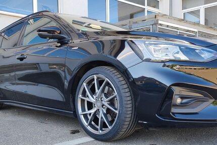 Ford Focus 122.000 km 14.500 &euro; Esslingen 73734