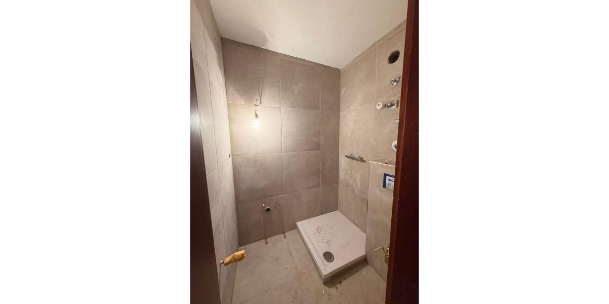 Dachgeschoßwohnung Renningen - 2 Zimmer, 40 m&sup2;, 850&euro; | Angebot:25892333