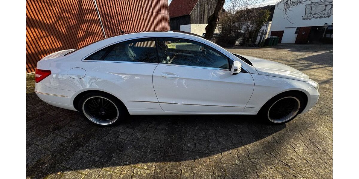 Mercedes-Benz E 350 92.500 km 15.500 &euro; Möglingen 71696